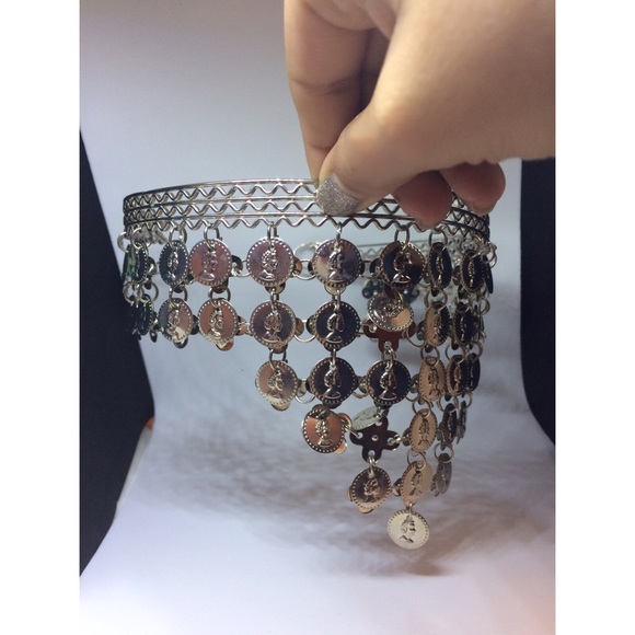 Coin Headpiece - Picture 3 of 4