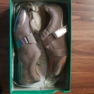 Solesenseability shoes