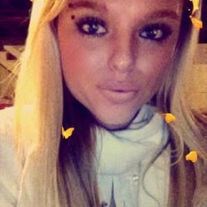 Meet your Posher, Makayla