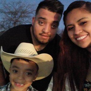 Meet your Posher, Jose n diana