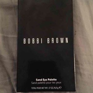Bobbi brown "sand" eyeshadow palette