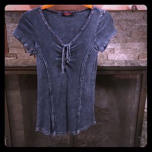 Short sleeve t shirt