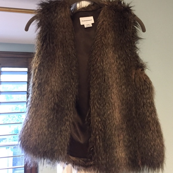 Club Monaco faux fur vest