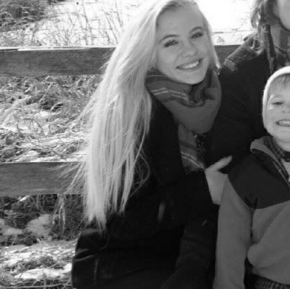 Meet your Posher, Maddy