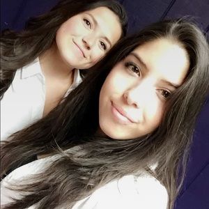 Meet your Posher, Ana