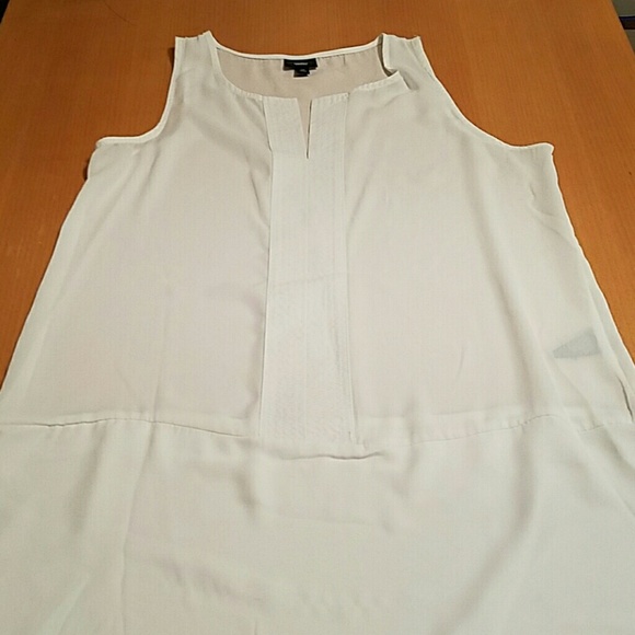MOSSIMO  cream tunic