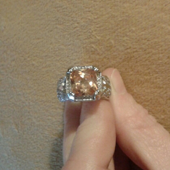 New 4.5ctw Morganite/*Sim Diamond 18KWGP Rg - Picture 2 of 3