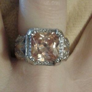 New 4.5ctw Morganite/*Sim Diamond 18KWGP Rg