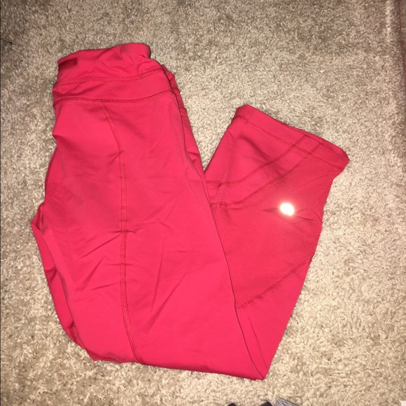 lululemon athletica Pants - Lululemon crop pants