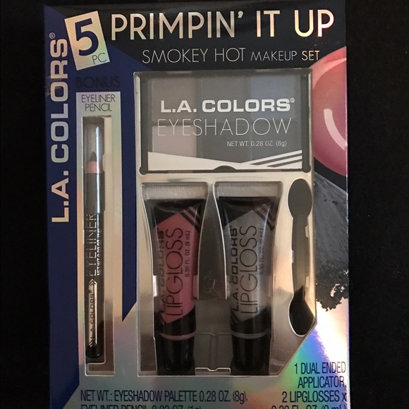 L.A. Colors Primpin' It Up Smokey Hot Makeup Set