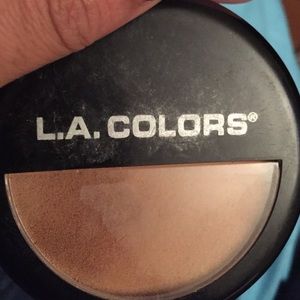 L.a colors pressed powder