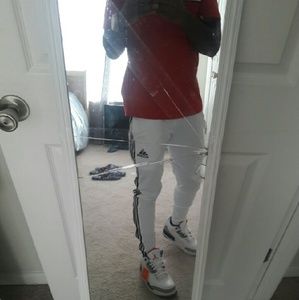 Meet your Posher, Roy