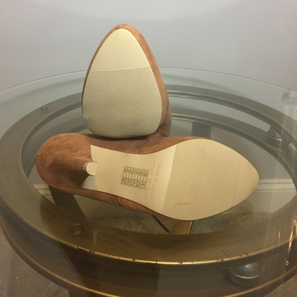 Brand new F21 heels - Picture 4 of 4