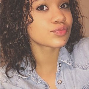 Meet your Posher, Haley