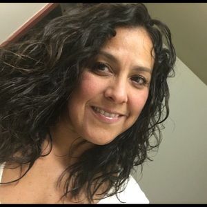 Meet your Posher, Nancy r