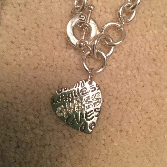 Guess Necklace and Bracelet Set - Picture 2 of 2