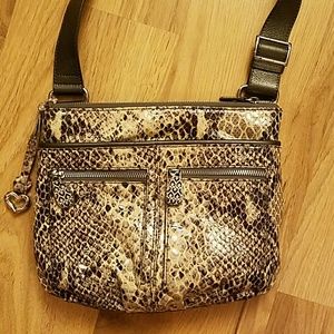 ❤🎉Host Pick! 🎉❤Brighton python purse