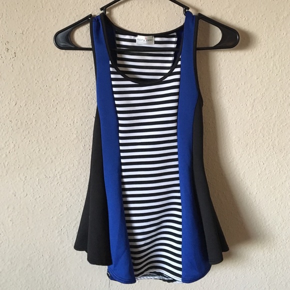 Striped flare top