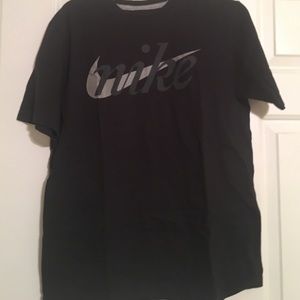Nike tee shirt
