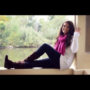 Meet your Posher, Cacey