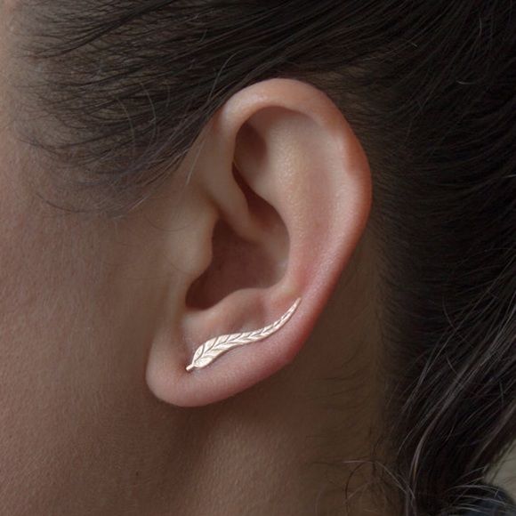 Leismo Jewelry - Ear Climber Leaf Earrings