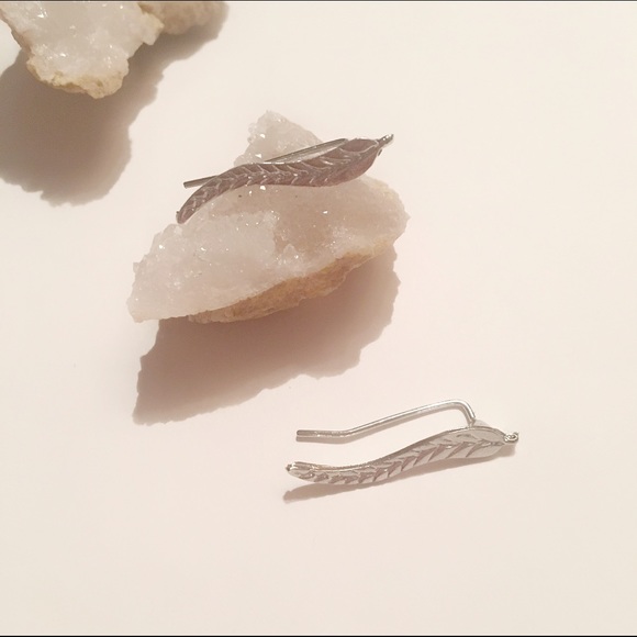 Ear Climber Leaf Earrings - Picture 2 of 4