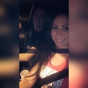 Meet your Posher, Courtney