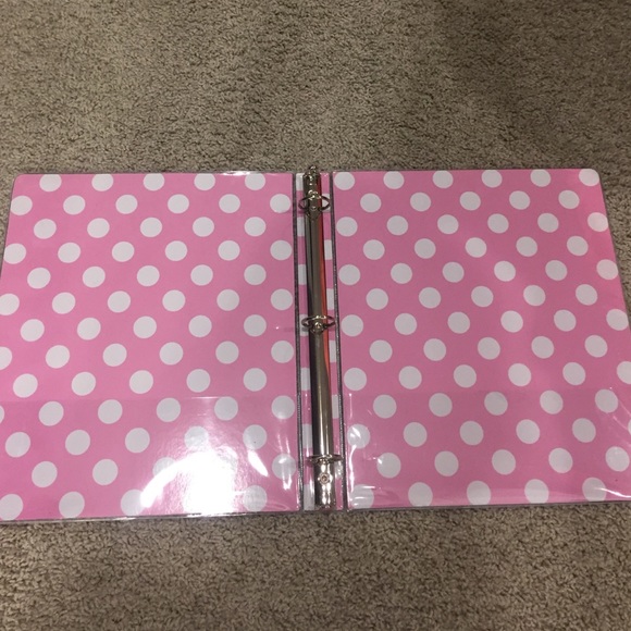 Pink patterned binder! - Picture 2 of 4