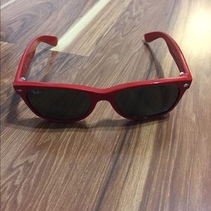 Ray Ban Wayfarer 2132. 55mm lens