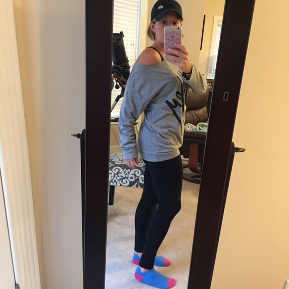 🚨Last one size Small🚨 - Picture 4 of 4