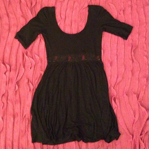 EVERYTHING MUST GO 🔥 dress with sheer waist