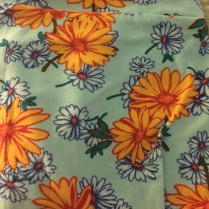One size floral lularoe leggings