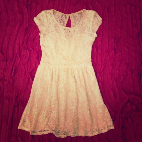 Lace dress