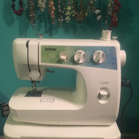 Brother LS2400 Sewing Machine - Picture 1 of 1
