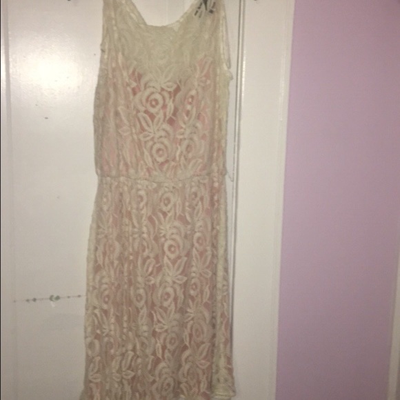 White lace dress
