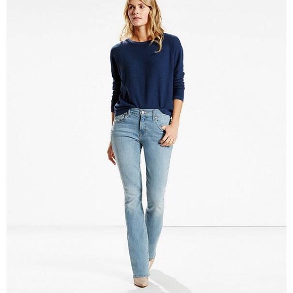 Levi's: Bootcut Stretch 515
