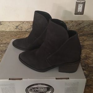 Dolce Vita suede bootie