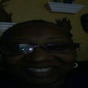 Meet your Posher, Carnetta