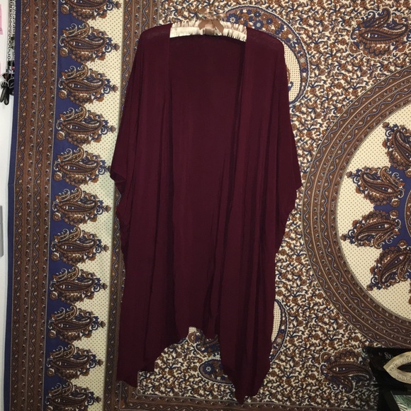 NWOT Brandy Melville kimono!