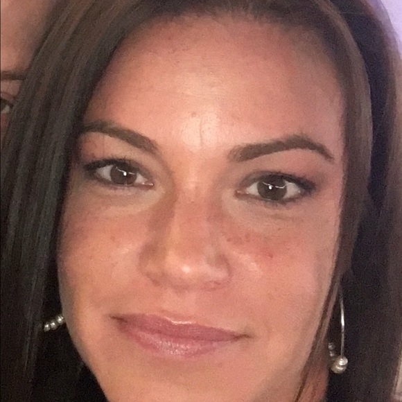 Meet your Posher, Kristin - Picture 1 of 1