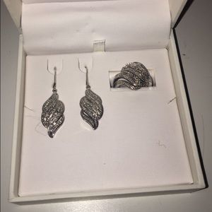 Silver jewelry set