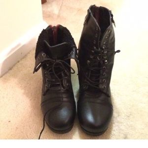 Women's black combat military fold down boots 6/7