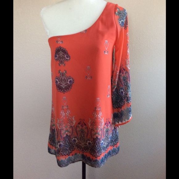 A'gaci one shoulder dress