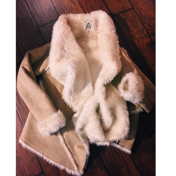 UNIF Fur coat