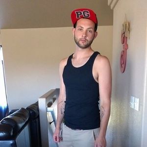 Meet your Posher, Justin