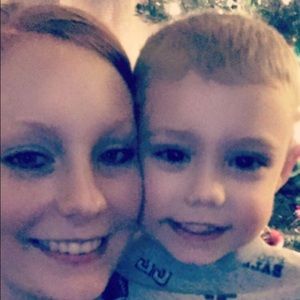 Meet your Posher, Kayla