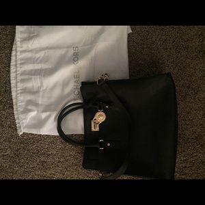 Micheal Kors tote