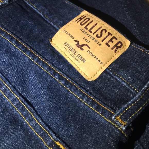 Hollister Jeans - Picture 2 of 3