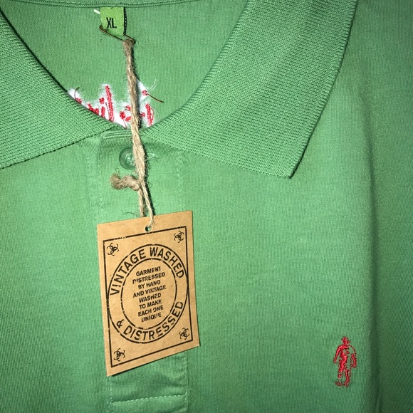 Sold-Mathew McConaughey's Just Keep Livin green