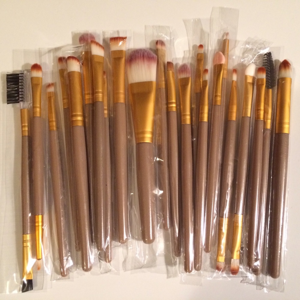 22 Piece Makeup Brush Set